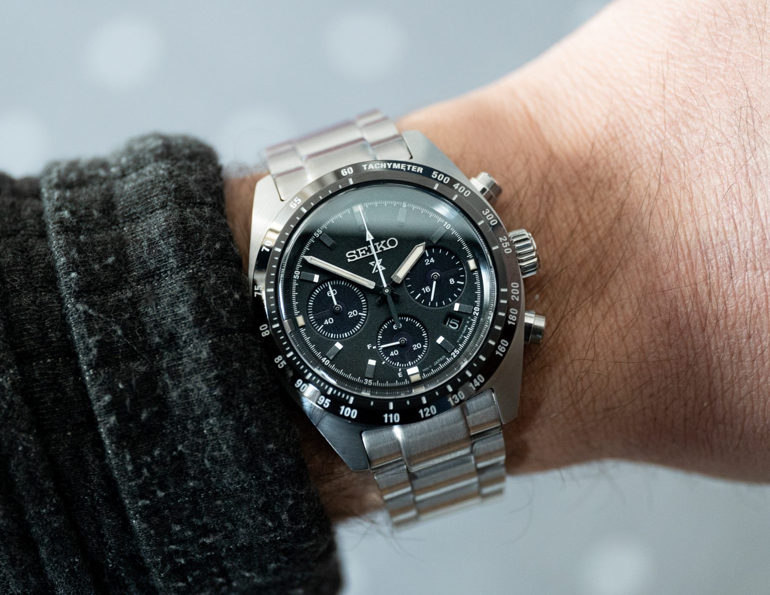 Hands On Review Seiko Speedtimer SSC819P1 A Disappointing Chronograph hands-on-review-seiko-speedtimer-ssc819p1-a-disappointing-chronograph