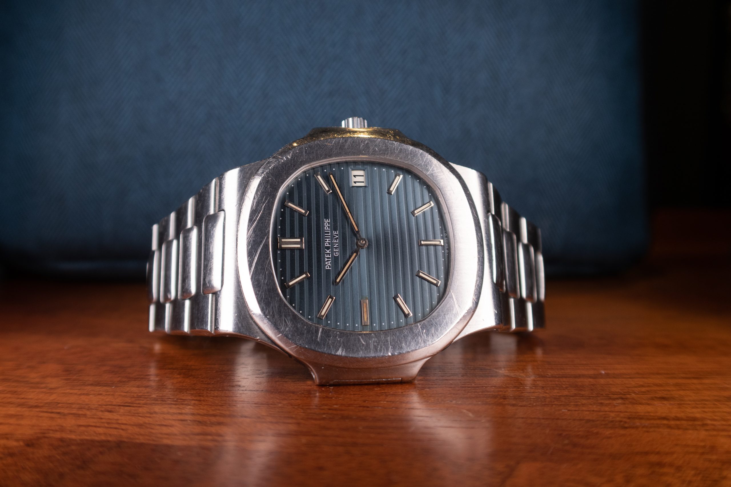 <span class='btd-post-cat-branding'>Hands-On </span>– 1978 Patek Philippe Nautilus Reference 3700-01A – One Owner, Unpolished
