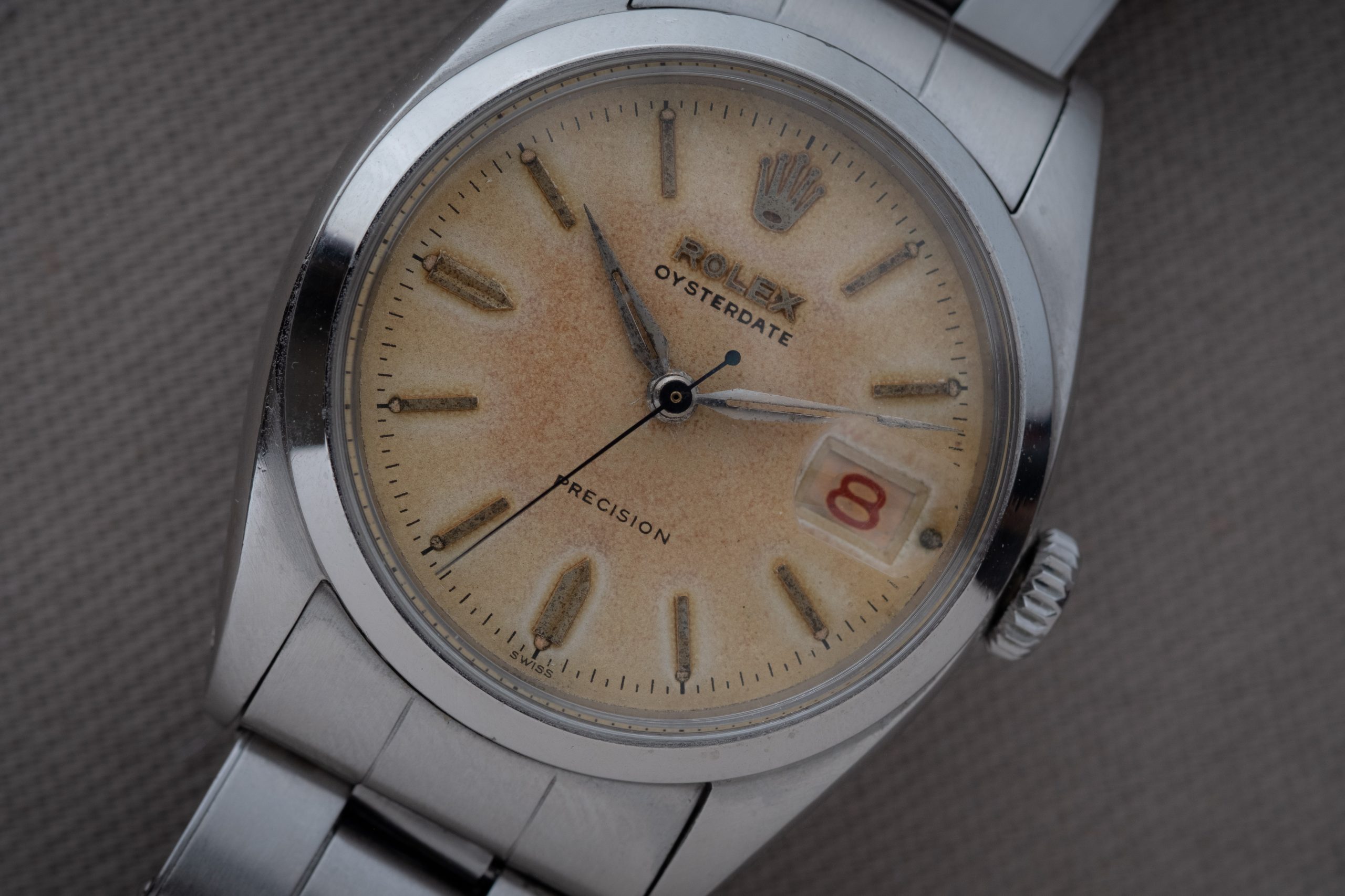 <span class='btd-post-cat-branding'>Curating the Collection </span>– A Rolex Oyster Date Reference 6494 Captures My Heart