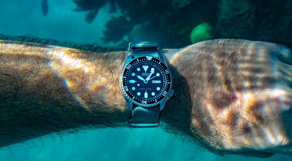 Tidligere Fortolke Kom op Second Look The Seiko SKX007 200m Dive Watch - BEYOND THE DIAL